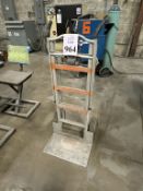CONVERTIBLE HAND TRUCK