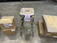 METAL STOOL