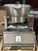 CROWN ROUND ELECTRIC COUNTER TILTING SKILLET (NEW)
