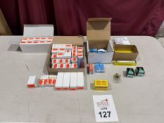 LOT CONSISTING OF ASSORTED BULBS