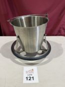 STAINLESS STEEL KICK BUCKET
