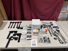 LOT CONSISTING OF ASSORTED MISC. EYEGLASS SUPPLIES