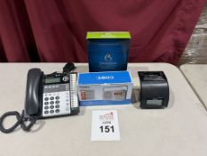 LOT CONSISTING OF ASSORTED ITEMS