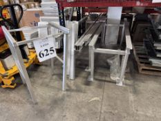 LOT CONSISTING OF HEAVY DUTY ALUMINUM STAND