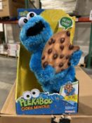 SESAME STREET PEEKABOO COOKIE MONSTER (NEW)