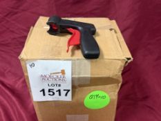 LOT CONSISTING OF (10) CAN GUN 1 SPRAY CAN TOOL