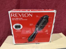 REVLON ONE-STEP VOLUMIZER