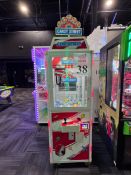CANDY STREET CRANE GAME