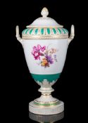 A LARGE KPM BERLIN FLORAL PATTERN AND GILT WEIMAR VASE AND LID