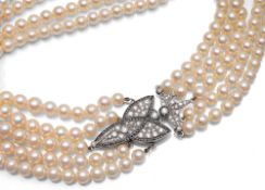 MAGNIFICENT ART DÉCO PEARL NECKLACE