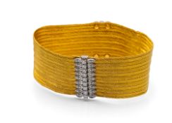 EXCEPTIONAL BICOLOUR BRACELET WITH DIAMONDS