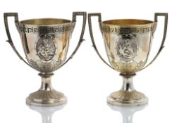 Paar Viktorianische Silber-Pokale mit Wappengravur