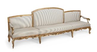 A LARGE GOLD PAINTED CARVED WOOD BALLROOM SETTEE