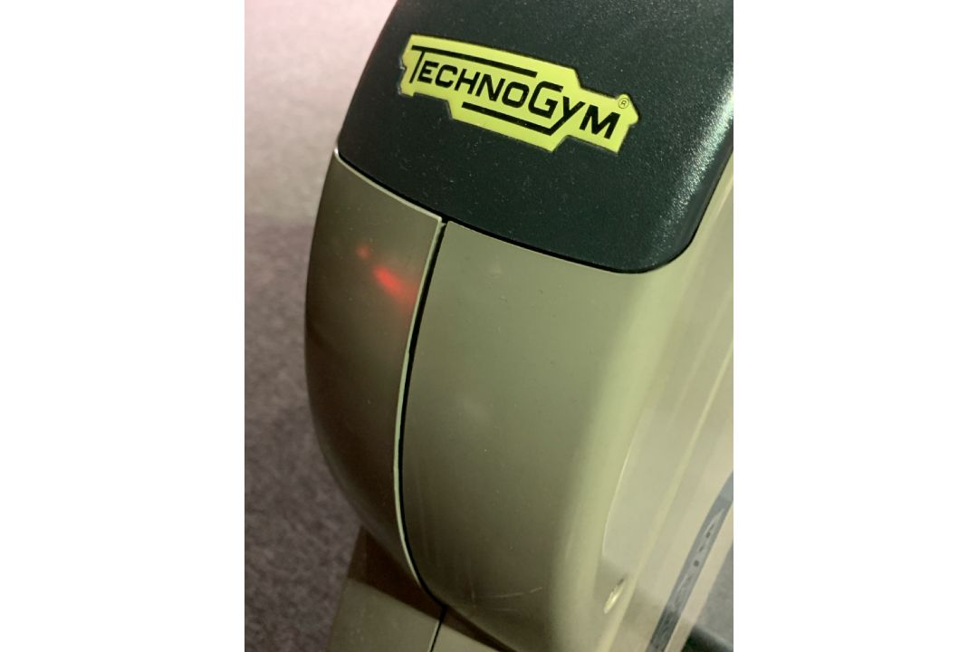 Technogym Excite 700i Recumbent Bike - Image 9 of 11