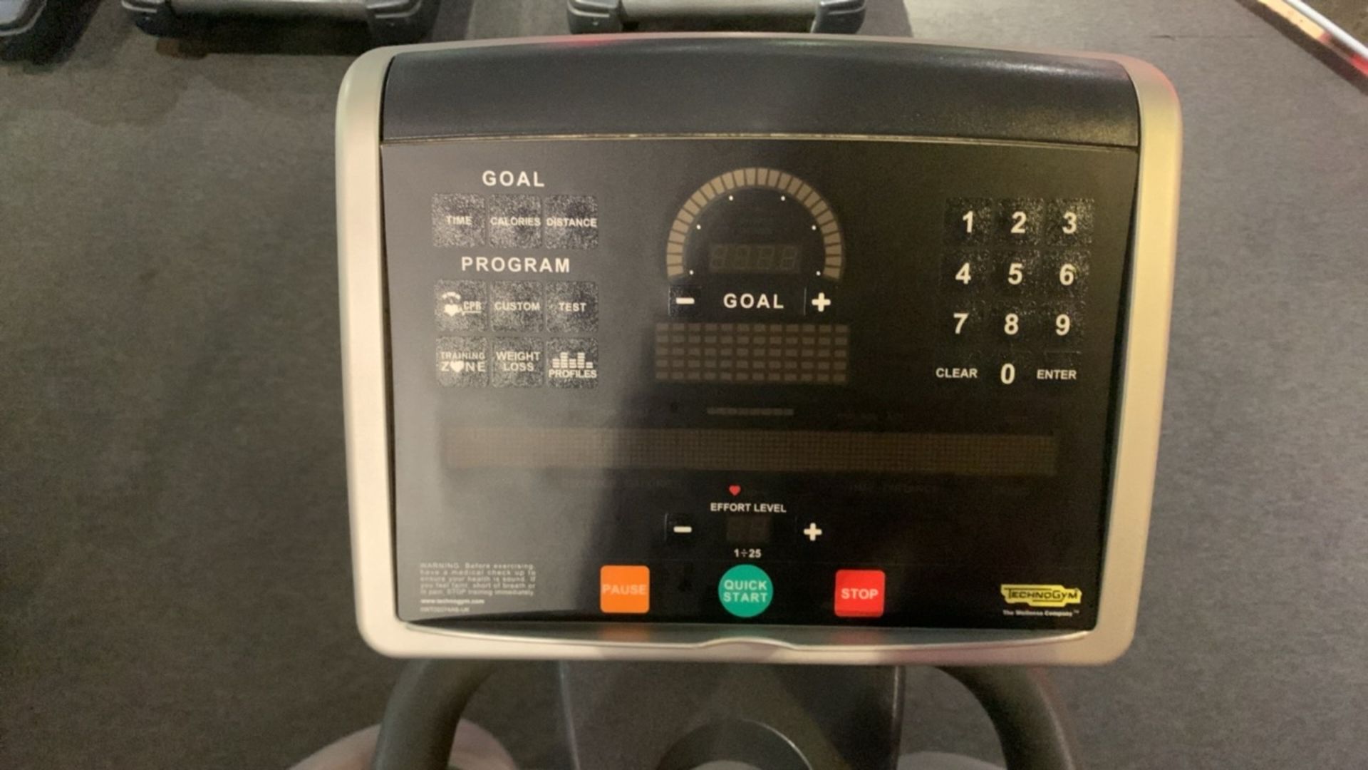 Technogym Excite 700i Synchro Cross Trainer - Image 5 of 8