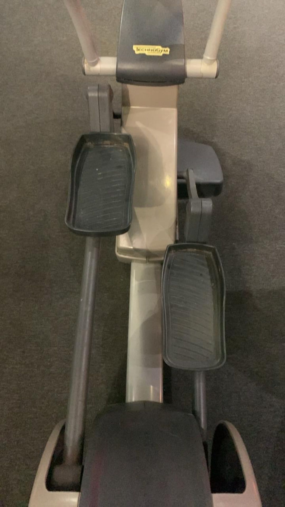 Technogym Excite 700i Synchro Cross Trainer - Image 4 of 8