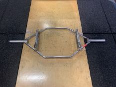 Wolversons Closed Trap Bar