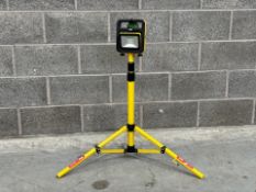 Defender LED Rechargeable Light With Telescopic Stand - Thx29335 - No Reserve