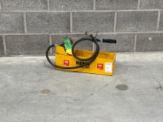 Manual Pressure Test Pump. S/N: Blank-THX26785 - No Reserve