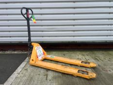 Pallet Truck 540Mm X 1150Mm 2500Kg. S/N: J23082934-1/330-THX17516 - No reserve