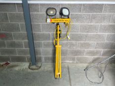 V Twin Head Swing Leg Led Lighting. S/N: Blank-THX19390 - No reserve