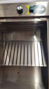 UV Knife Sanitiser - No Reserve