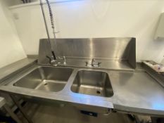 Stainless Steel Double Bowls Sink And Taps