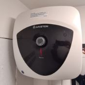 Ariston Europrisma Oversink Electric Water Heater - No Reserve