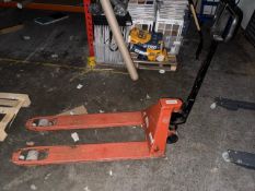 2300kg Pump Truck - No Reserve