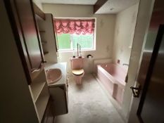 Entire Contents of Bathroom - No Reserve