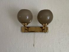 Collection of 5 Matching Light Fittings - No Reserve
