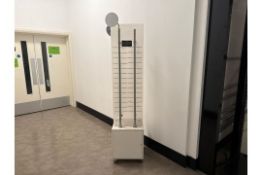 Double Sided Glasses Display Rack With Mirrors On Wheels