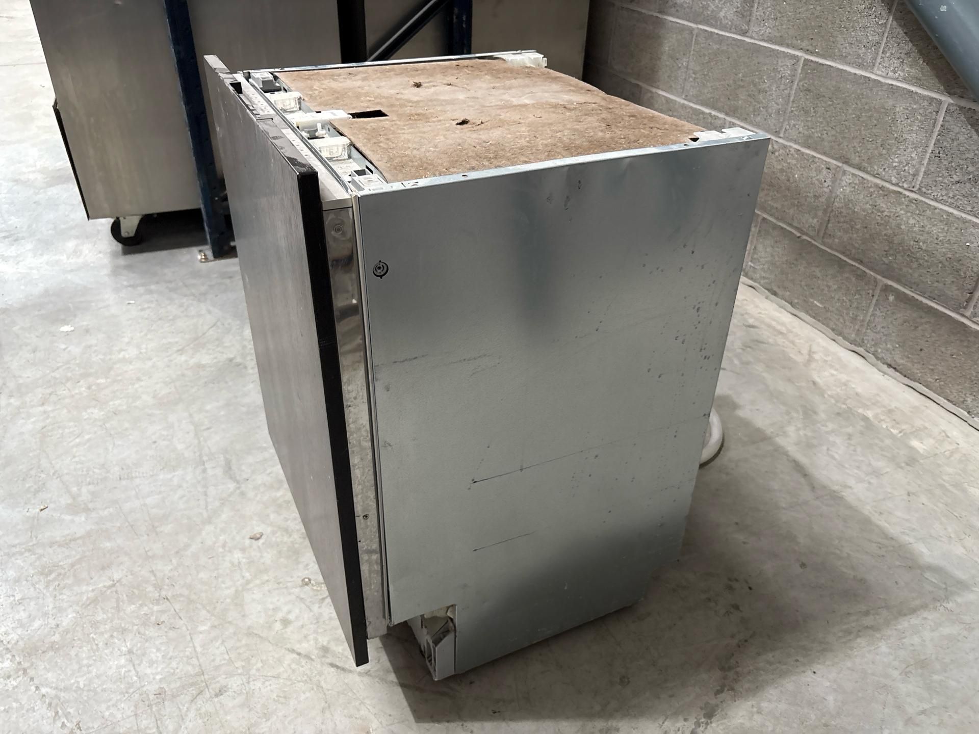 Siemens Dishwasher - Image 6 of 6