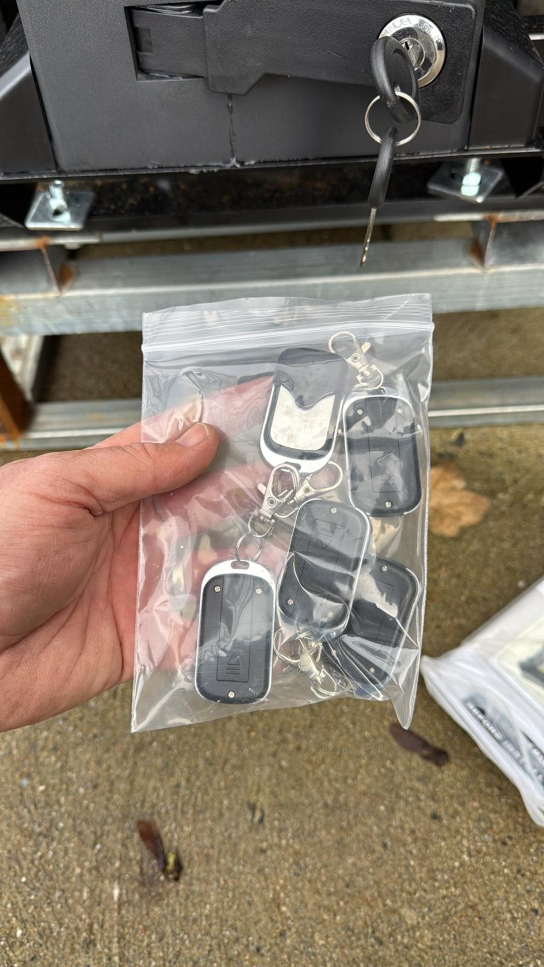 Unused 13ft Electric Sliding Cantilever Gates, Composite Finish (COFFEE) with Motor and Remotes - Image 4 of 13