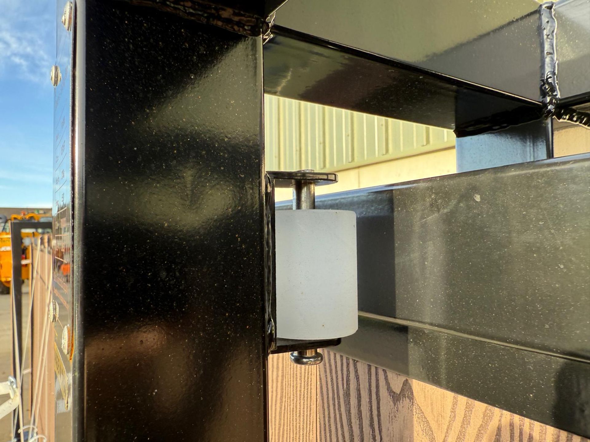 Unused 13ft Electric Sliding Cantilever Gates, Composite Finish (COFFEE) with Motor and Remotes - Image 11 of 13