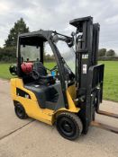 2011 Caterpillar 2 Tonne Gas Forklift Container Spec Triple Mast
