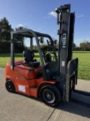 HELI - 2.5 Tonne Diesel Forklift Truck (2,595 hours) Heli forklift truck. 2.5 Tonne lift Low hour