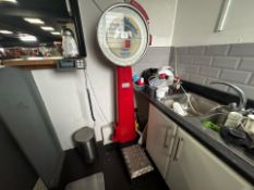 The Classic Leisure Vend Scales
