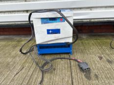 SNB 2100LP Charger
