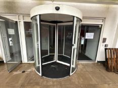Three Wing Autonatic Revolving Doir
