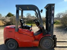 2016 Heli 3 Tonne Diesel Forklift Only 3439 Hours 4700mm Full Free Lift very nice and original ma