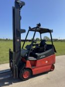 2006 Linde 2 Tonne Electric Forklift Truck Battery replaced in 2022 charger included 11764 hours