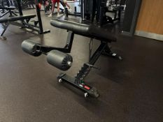 Decline Bench With Foot Support