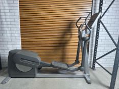 Life Fitness 95XI Cross Trainer - No Reserve