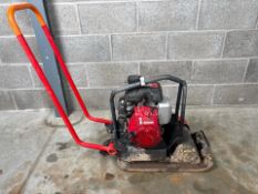 Belle Pclx 320 Plate Compactor 320Mm Petrol 62Kg - R40112974