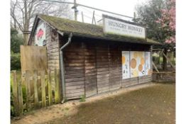 Hungry Monkey Cabin - NO RESERVE