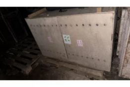 Wooden Animal Crate - NO RESERVE