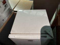 White Haier Refrigerator - No Reserve