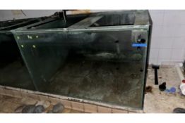 Glass Fish Tank - NO RESERVE