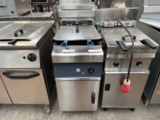 Hamoki Twin Basket Electric Fryer - No Reserve